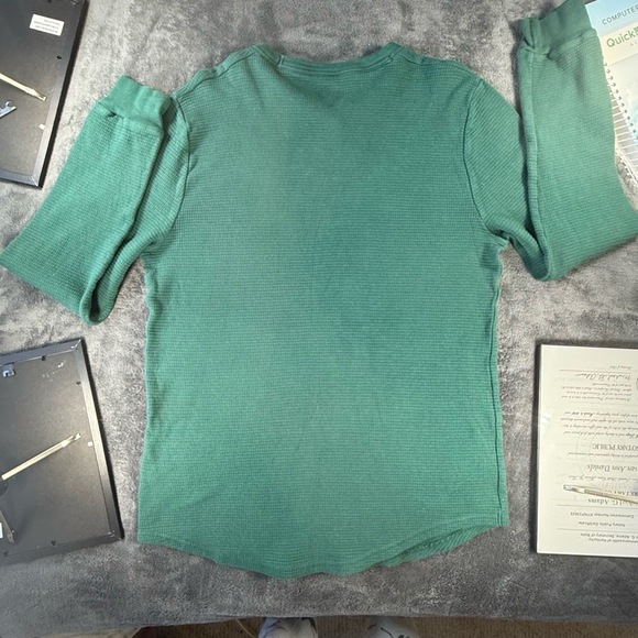 Hollister shirt long sleeve Large Green Waffle Knit Thermal Stretchy Layering - Picture 5 of 5